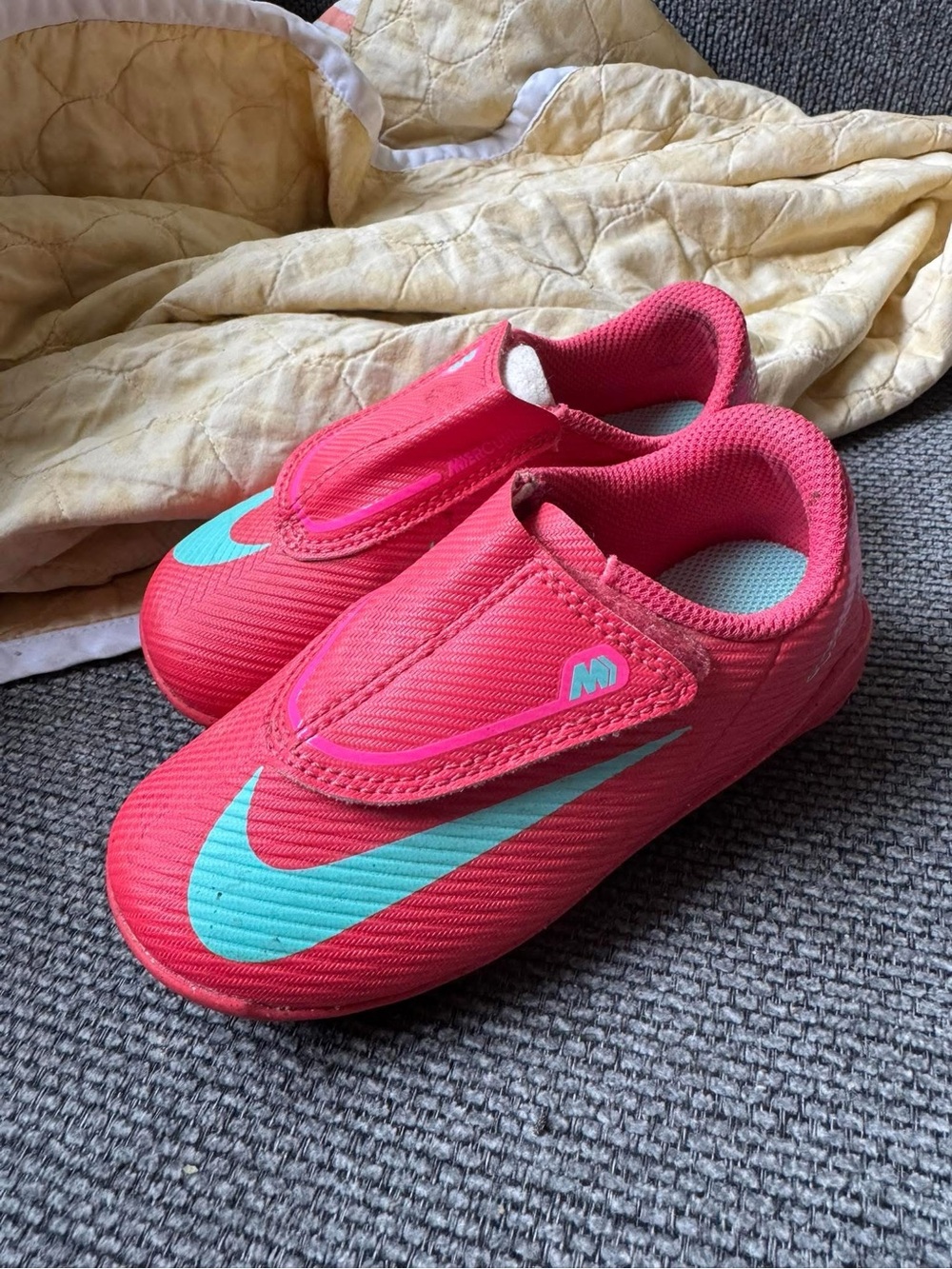 Nike Toddler Cleats 🩷